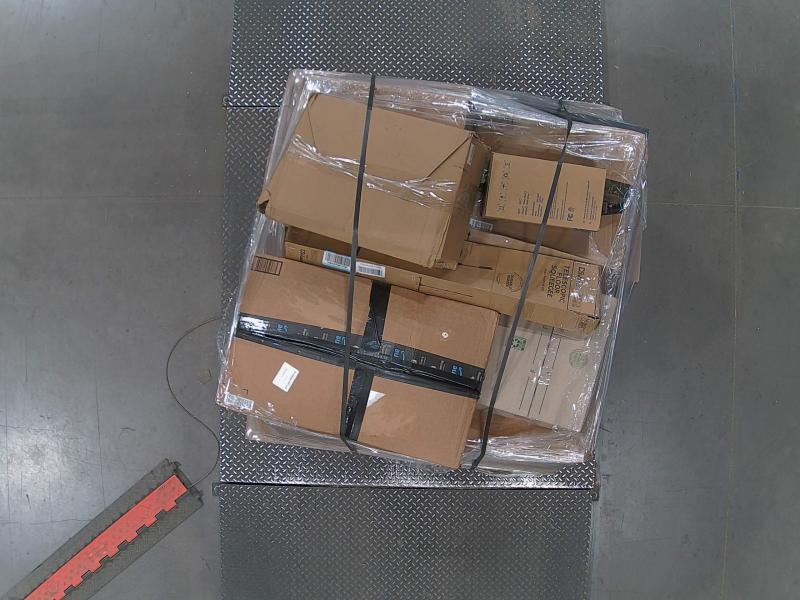 General Merchandise - Naturehike Camping Tent, TOWOND Projector Screen, Yousky Hot Tub Vacuum - MSRP $3,037