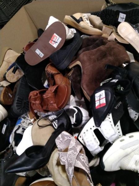 Luxury Department Store - Single Shoes