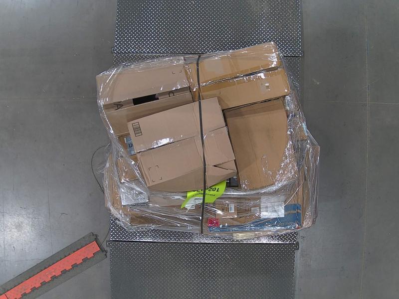 General Merchandise- Art3d 10-Pack Ceiling Tiles, AERDM Mirrors, OWNANRTHM Eucalyptus Canvas Wall Art - MSRP $2,492