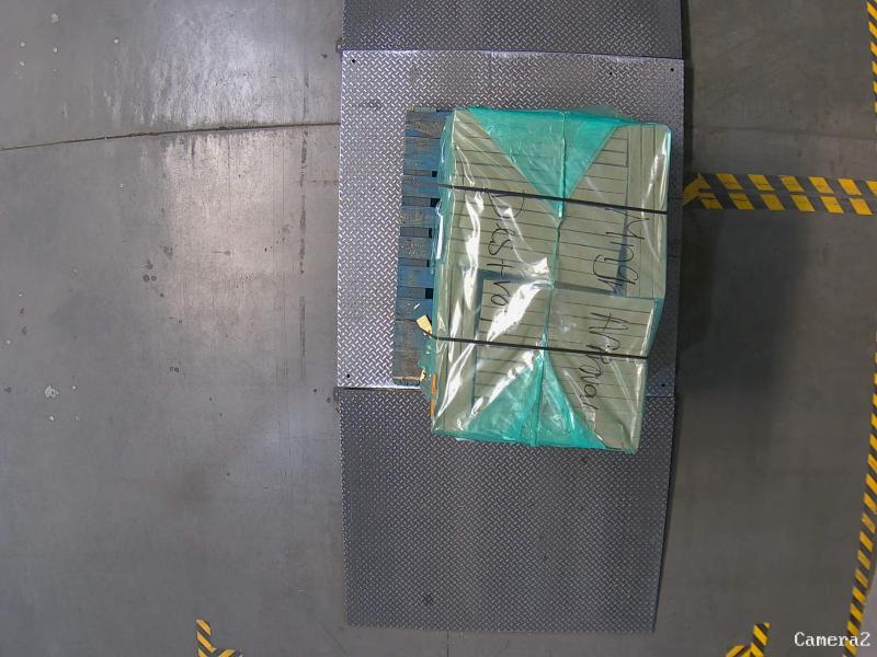 Flooring and Rugs - Alpe Steel 24 in. x 24 in. x 0.75 Quartzite Stone Look Porcelain Paver - Est Retail $1,860