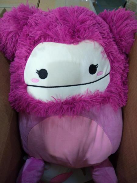 General Merch - Avene Radiance Intensive Cream, Barbie Doll & Accessories, Kids Tiedye Slippers - MSRP $6,319