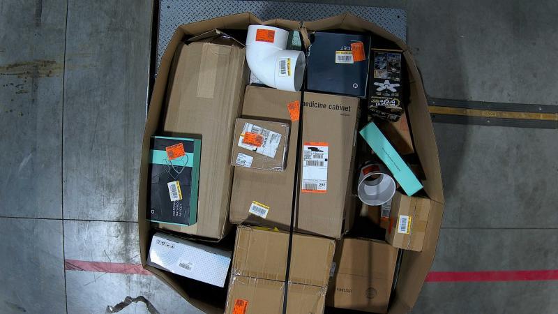 Plumbing - HOMEMYSTIQUE, Tjernlund, SKYSHALO, FLG, Tahanbath, AprilAire, Wudkey, VEVOR, SEACHROME - Est Retail $3,461