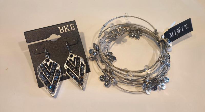 55 Luxury Fashion Jewelry Lot