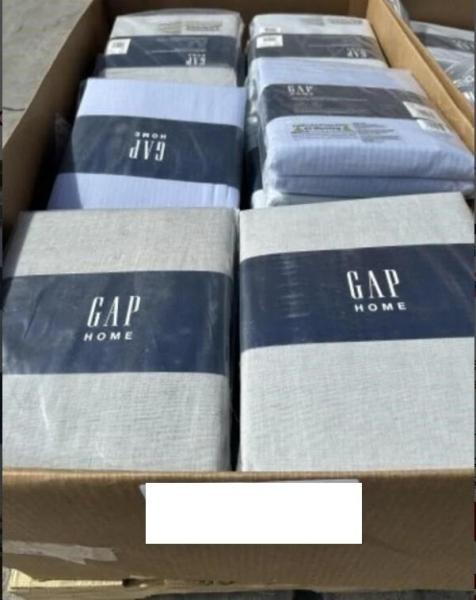 (50) Gap Organic Cotton Window Curtain Assorted Colors MSRP $ 1,600.0