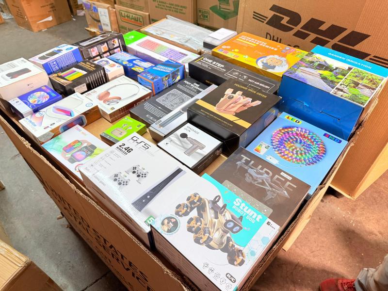 Mixed Retail Electronics, Gadgets & Home Goods Lot