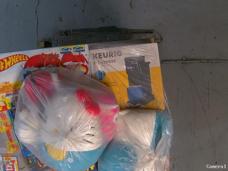 Hair Care - Gucci Guilty Ladies Eau de Toilette, Olive & June Advent Caledar, Mattel Hot Wheels- MSRP $11,596