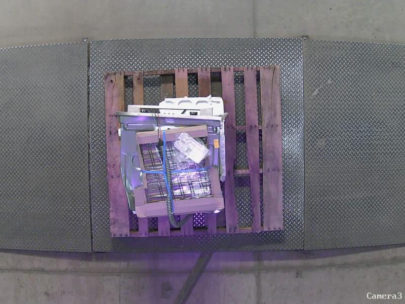 Appliances - Electrolux 24-inch Single Electric Wall Oven in Stainless Steel with Air Fry - MSRP $1,194