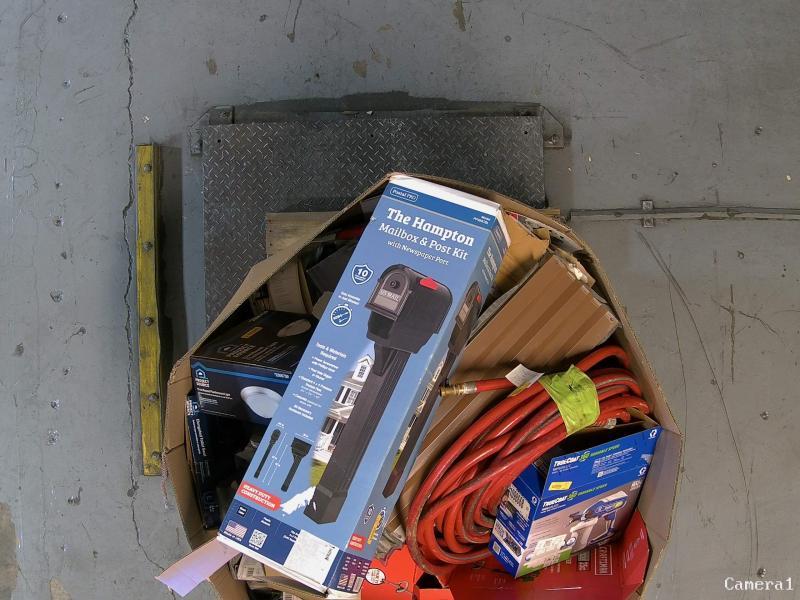 Kobalt XTR 24V Variable Speed Brushless 1/2" Drive Cordless Impact Wrench, Metabo HPT 2" 16-Gauge Nailer - MSRP $4,048