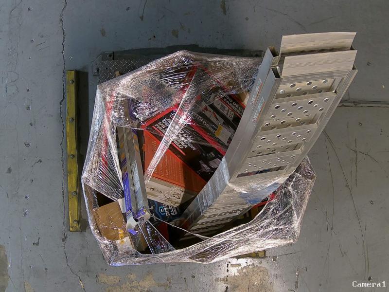 Metabo HPT 2-1/2in 15-Degree Pneumatic Siding Nailer, ThunderBay 43cc 1-man Auger Powerhead, Frigidaire - MSRP $2,727