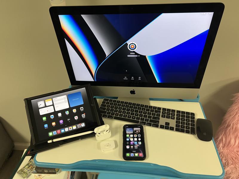 Apple "Student" Bundle Package