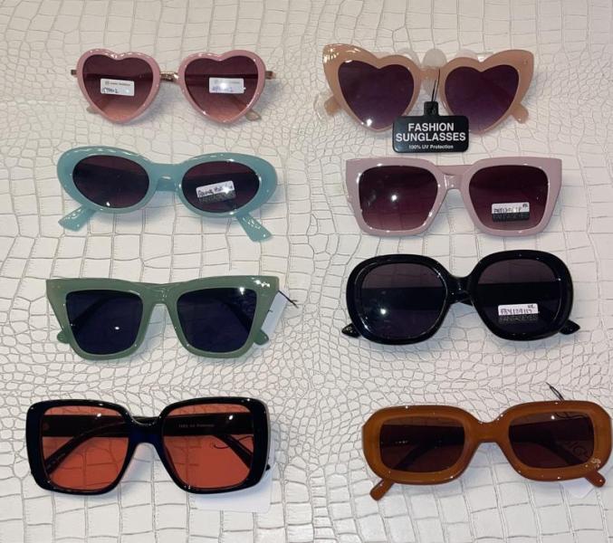 100 Pairs of Sunglasses