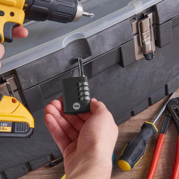New Yale 4-Digit Combination Padlocks - MSRP $45,299