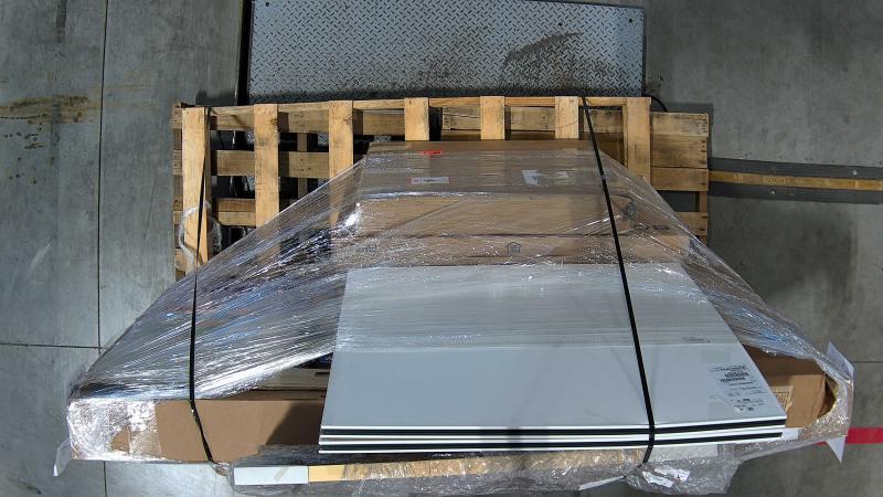 Electronics - Samsung, Sony, MSI 43"-85" TVs & Monitors, Photographers Print Frame - MSRP $4,675 - RO# 550007