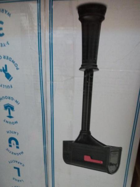 Unprocessed Manifested AMZ LPN Pallet - NexCyber Charging Station, Watch Winder, INTEX Krystal Sand- MSRP $3,099