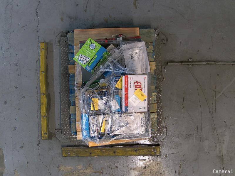 Honeywell Home X8S Black Smart Compatible Thermostat, DEWALT Stealthsonic Quiet 16gal 6.5HP Corded Vacuum - MSRP $2,553