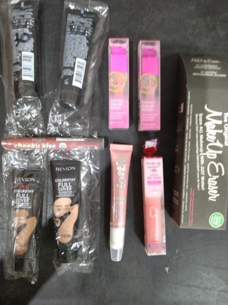 Health & Beauty - Braun 5-in-1 Electric Grooming Kits, Revlon Colorstay Full Cover Foundations, Gillette - MSRP $9,907