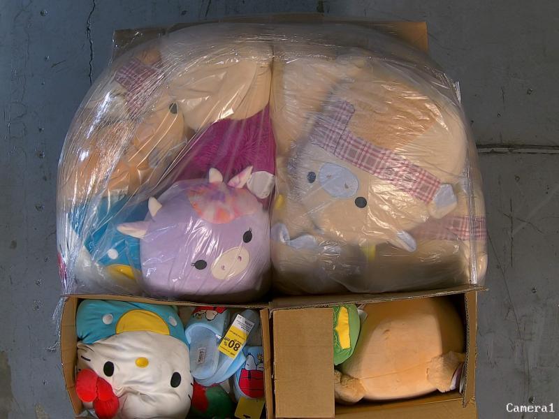 General Merchandise - Gillette Razors, Playright Air Popper Set, Festive Voice Nativity Figures - MSRP $6,579