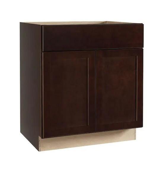 Kitchen and Bath - Hampton Bay Shaker Kitchen Cabinets - Est Retail $822