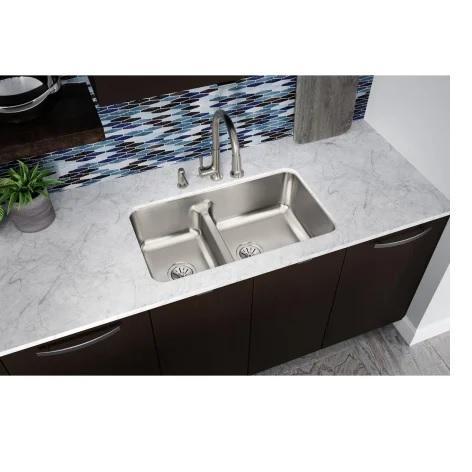 Elkay ELUHAQD32179 Stainless Steel Kitchen Sink - MSRP $715