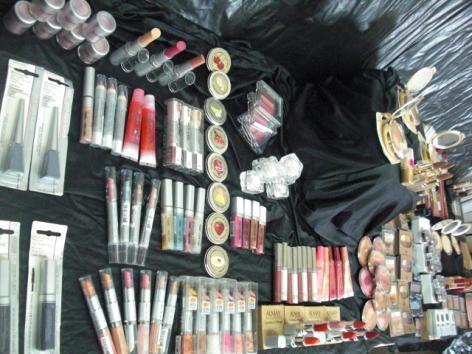 Top Cosmetics - Revlon, Cover Girl, Mary Kate & Ashley, Milani And More