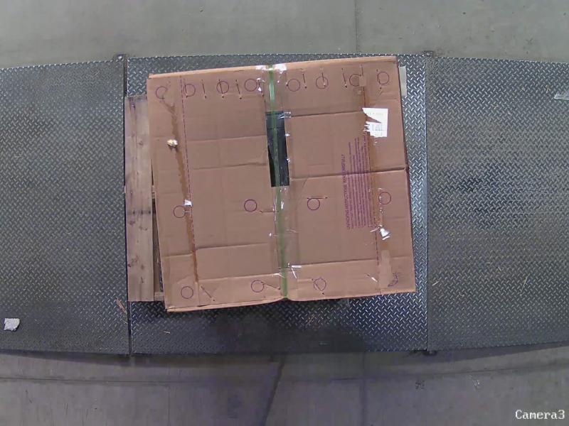 Salvage - GE 30" White Freestanding Electric Range - MSRP $1,785