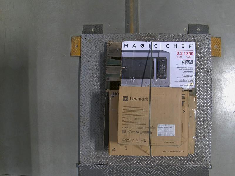 General Merch - Mount-It Sit/Stand Desk, Aberdeen Desk Chair, Samsung 43" TV - MSRP $5,478