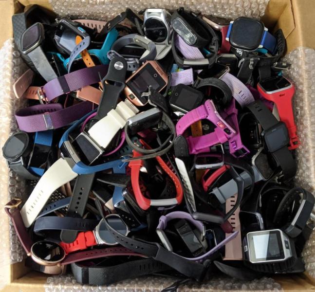 Smartwatches by Fitbit & More, 1,010 Units, Refurb, MSRP $101,000