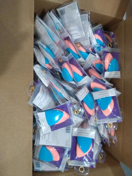 Two Packages of GLAMSQUAD Teardrop Blenders - MSRP $1,869