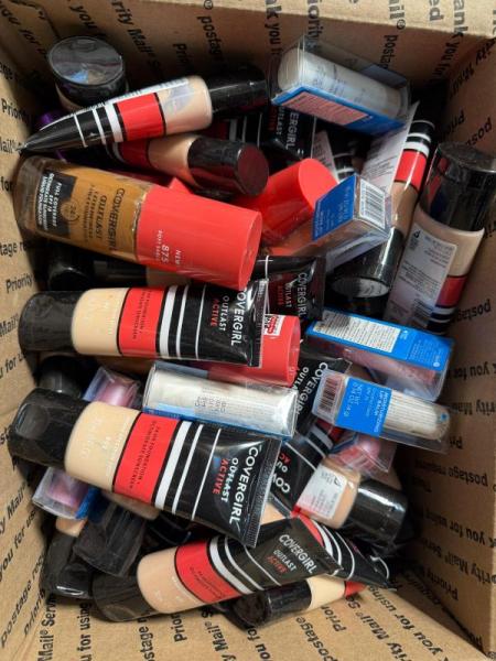 Mixed Brand Cosmetics Lot CoverGirl Beauty360 Assorted Foundations Lip