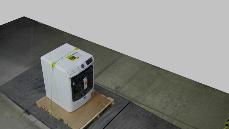 Salvage - Maytag MHW5630HW 4.5-cu ft High Efficiency Stackable Front-Load Washer, White - MSRP $809