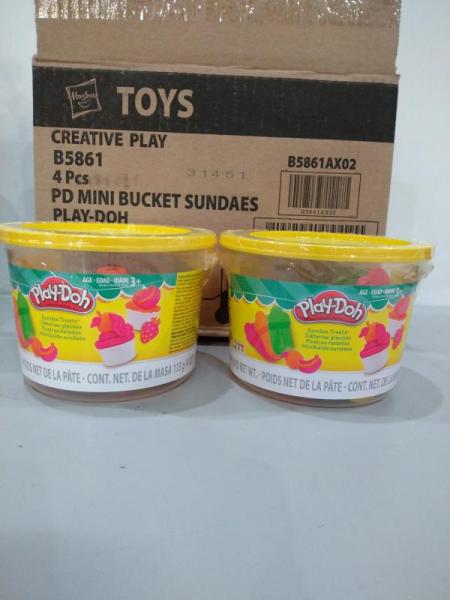 Toys- Play-Doh Sundae Treats Bucket - MSRP $2,684