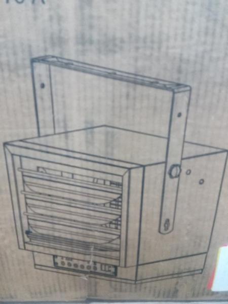 Unprocessed Manifested AMZ LPN Pallet- DEWALT Battery Amp, LOUIS KAISER Luggage - MSRP $2,364