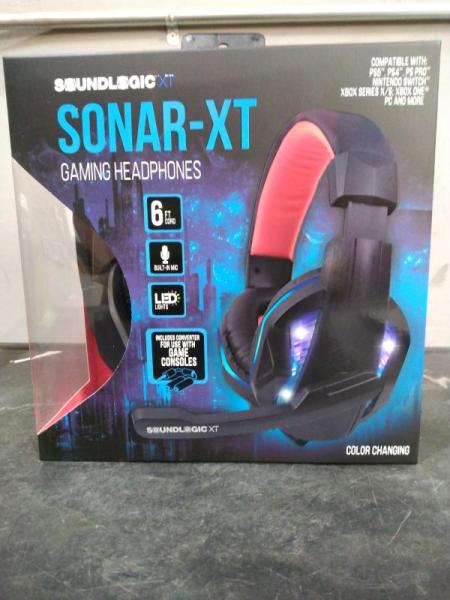 Bed Bath & Home - Fitlosophy Fitspiration Journal Dream Seek Achieve, Itek Sunset Rainbow Projector Lamps - MSRP $2,584