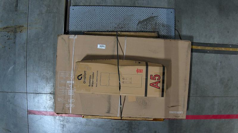 Salvage General Merch - Avalon Bottleless Water Cooler, La-Z-Boy Aberdeen Desk Chair, Projector Screen - MSRP $6,112