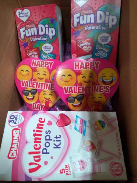 Groceries - Assorted Holiday Candy, Qunol Extra Strength Turmeric 1000 mg Vegetarian Capsules, Vicks - MSRP $11,914