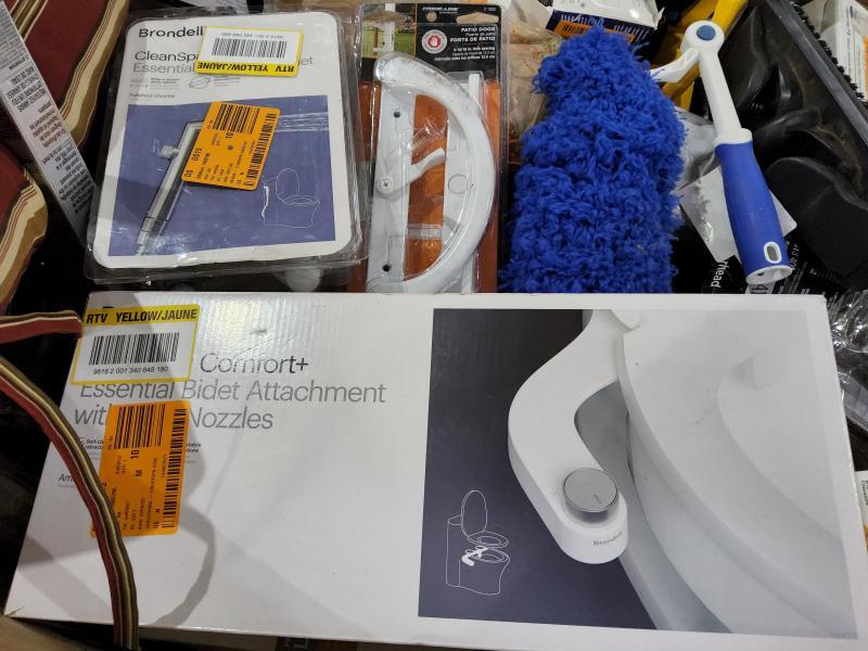 Pallet of Assorted Merchandise - Est Retail $305