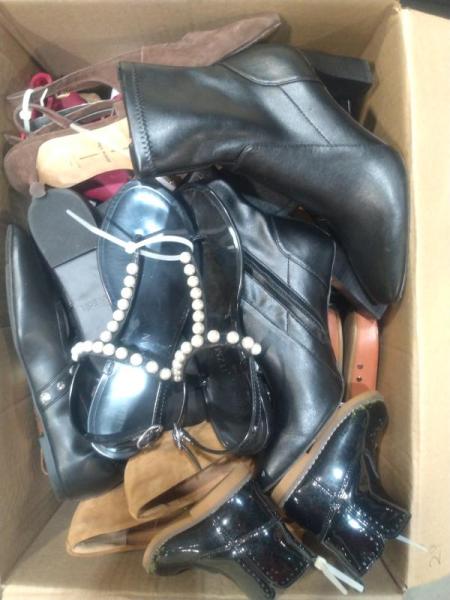 Luxury Department Store - Shoes