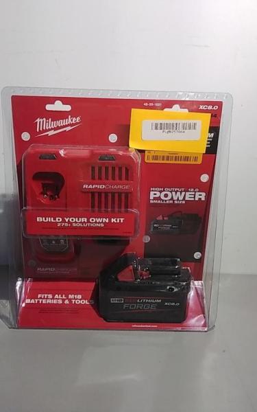 Milwaukee M18 18V Lithium-Ion REDLITHIUM FORGE Starter Kit w/8.0Ah Battery & Rapid Charger - MSRP $279