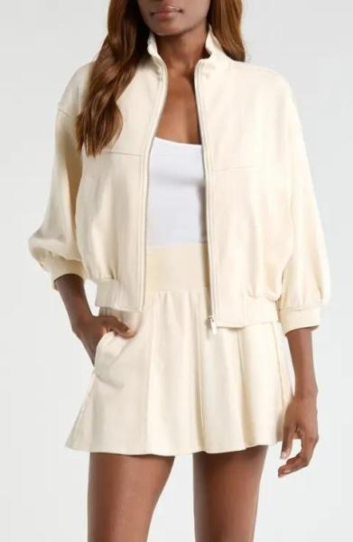 Bulk Lot of 300 Women's Mixed Apparel Clothing