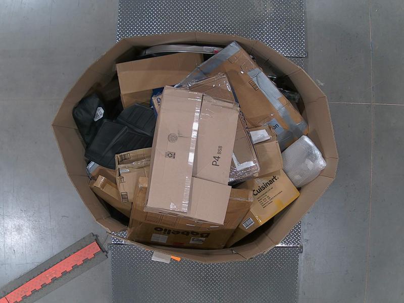 General Merchandise - Cuisinart Steel Pots, Halitaa Cat Litter Box, The North Face Jacket - MSRP $2,744