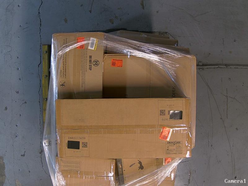 Lighting & Electrical - Kichler, Hampton Bay, Jonathan Y - Est Retail $7,404 - 1 plt