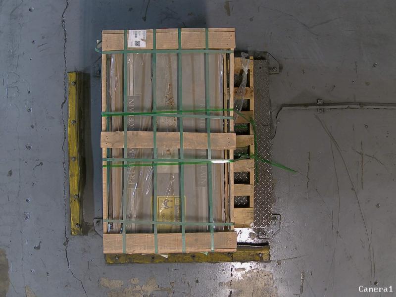 Flooring & Rugs - MSI Calgary Onyx Porcelain Tile - Est Retail $1,246- 1plt