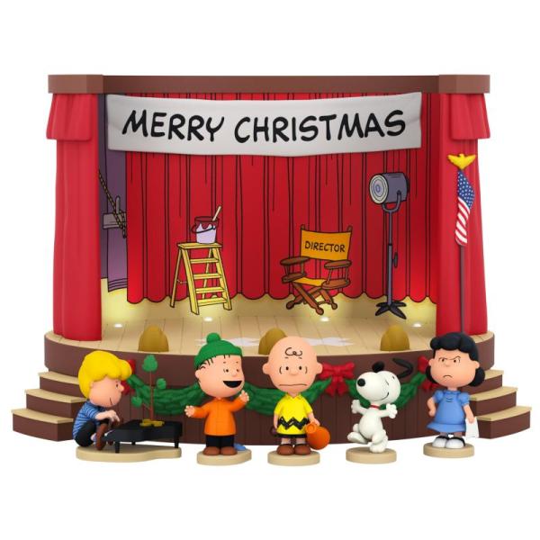 Hallmark Keepsake Christmas Tabletop Decoration, The Peanuts Gang Merry Christmas, Charlie Brown! - MSRP $1,649