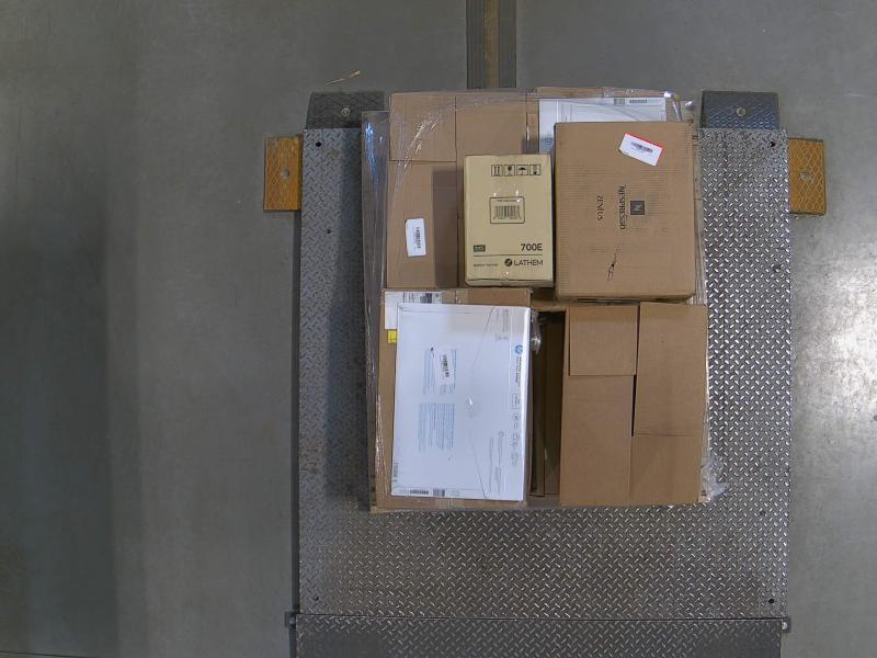 Electronics - Nespresso Machine, Avanti Microwave, COMFI II Computer Mouse - MSRP $3,132