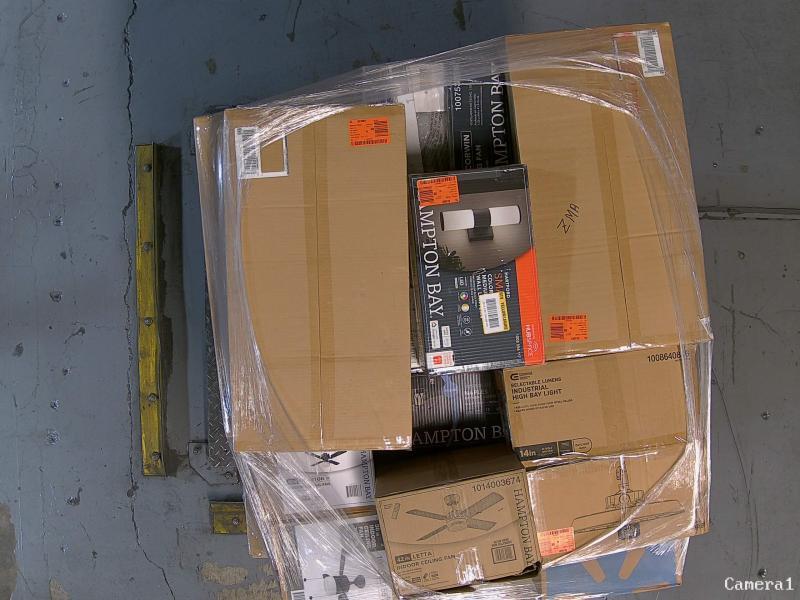 Lighting & Electrical - CRAFTMADE, HDC, Feit Electric, Artika, Commercial Electric, Hampton Bay - Est Retail $5,853