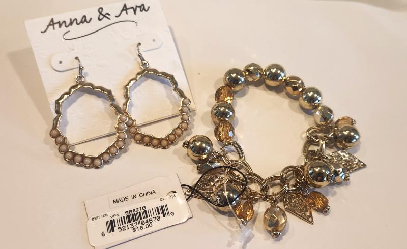 55 Luxury Fashion Jewelry Lot