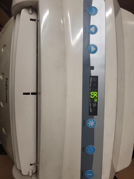 Fujitronic Portable Air Conditioner 13,000 BTU Lot #7