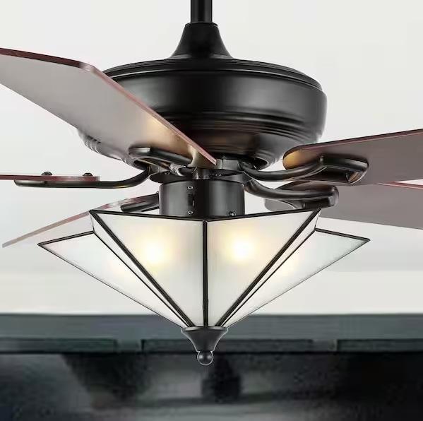 Lighting & Electrical - JONATHAN Y, LNC, Y'INSP, HDC, MENCOLULU, ZHLWIN, KICHLER, Lithonia Lighting - Est Retail $3,094