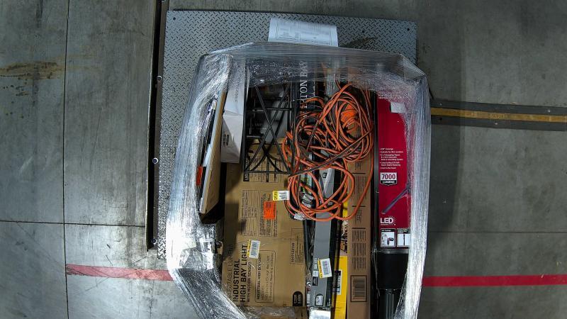 Lighting & Electrical - Artika, Commecial Electric, Husky - Est Retail $3,353- 1plt