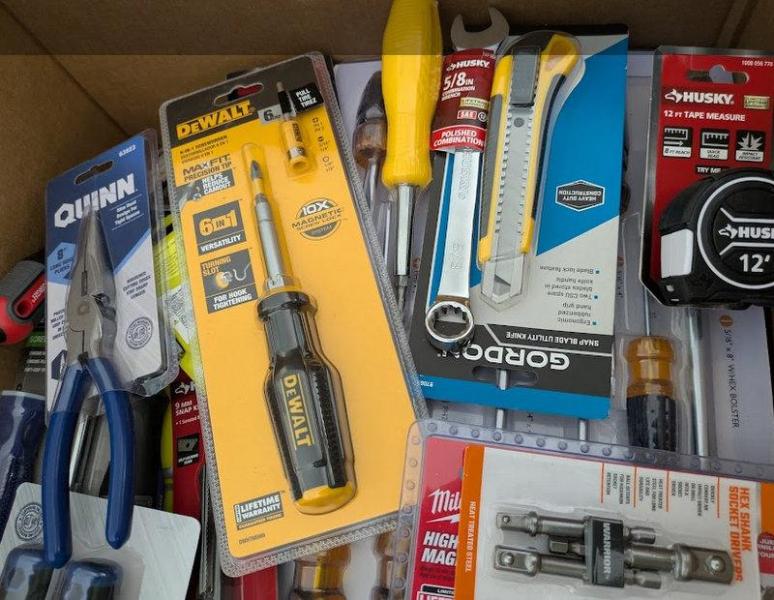 Husky, Stanley, Pittsburgh, Quinn, Mix brand tools